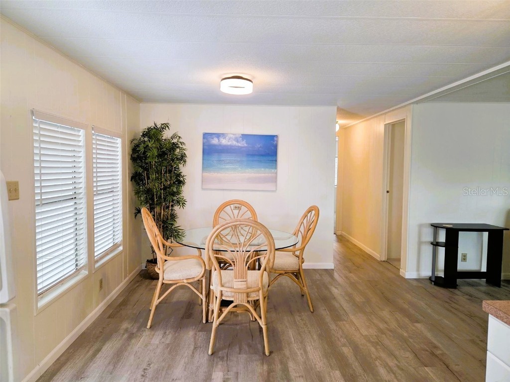 3213 Sycamore Terrace Sarasota FL 34237 A4674361 image10