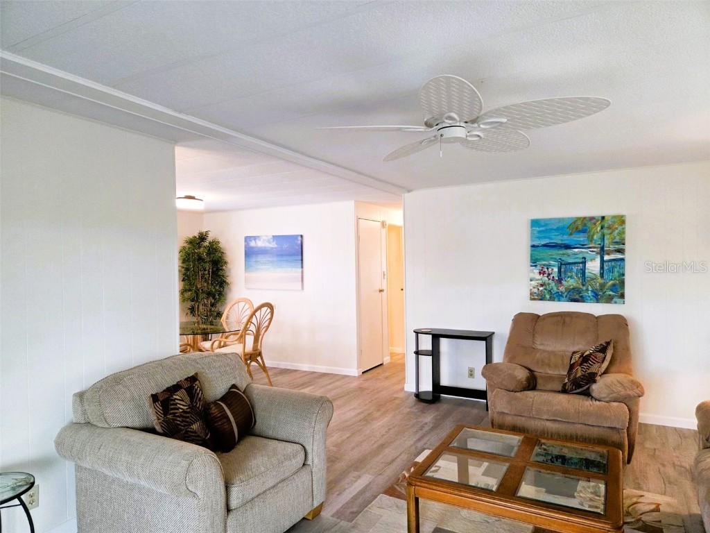 3213 Sycamore Terrace Sarasota FL 34237 A4674361 image15