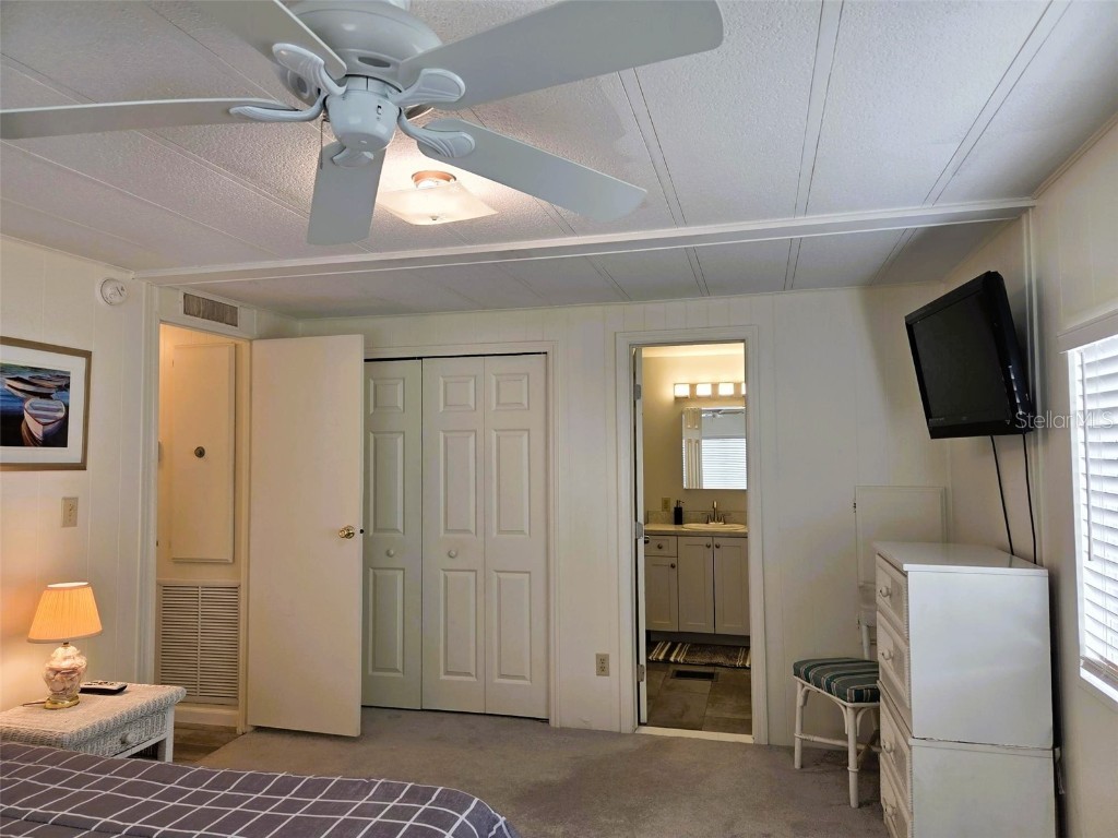 3213 Sycamore Terrace Sarasota FL 34237 A4674361 image23