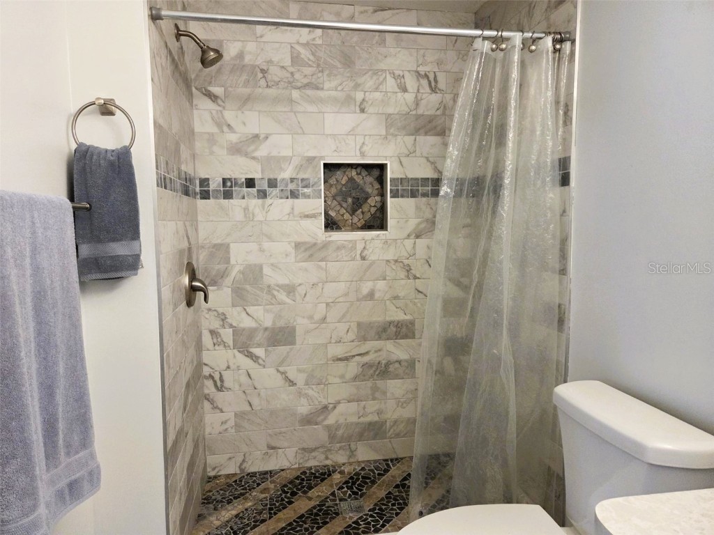 3213 Sycamore Terrace Sarasota FL 34237 A4674361 image24