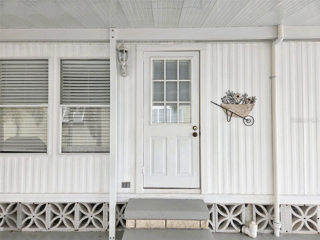 3213 Sycamore Terrace Sarasota FL 34237 A4674361 image8