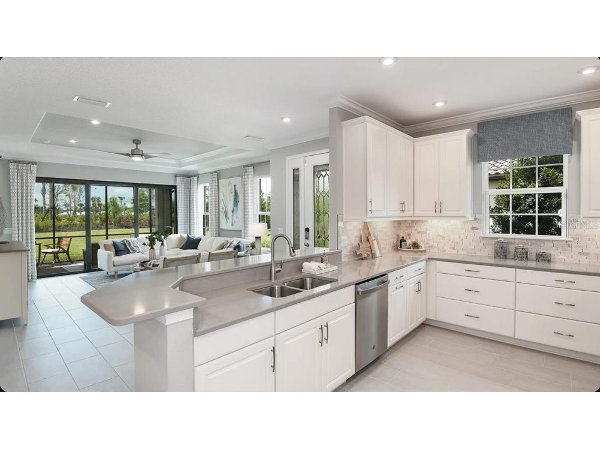 3213 Torta Court Bradenton FL 34211 A4692685 image5