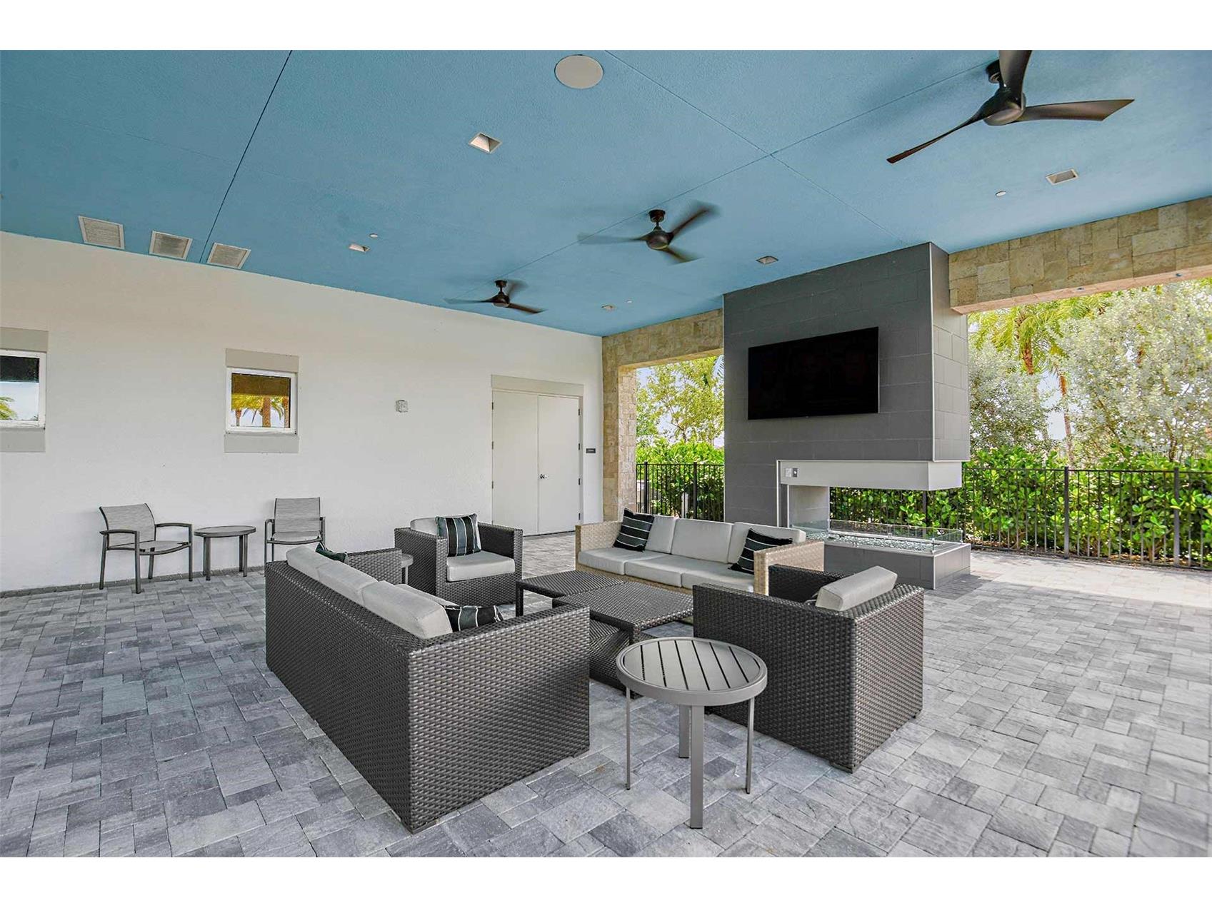 3213 Torta Court Bradenton FL 34211 A4692685 image77
