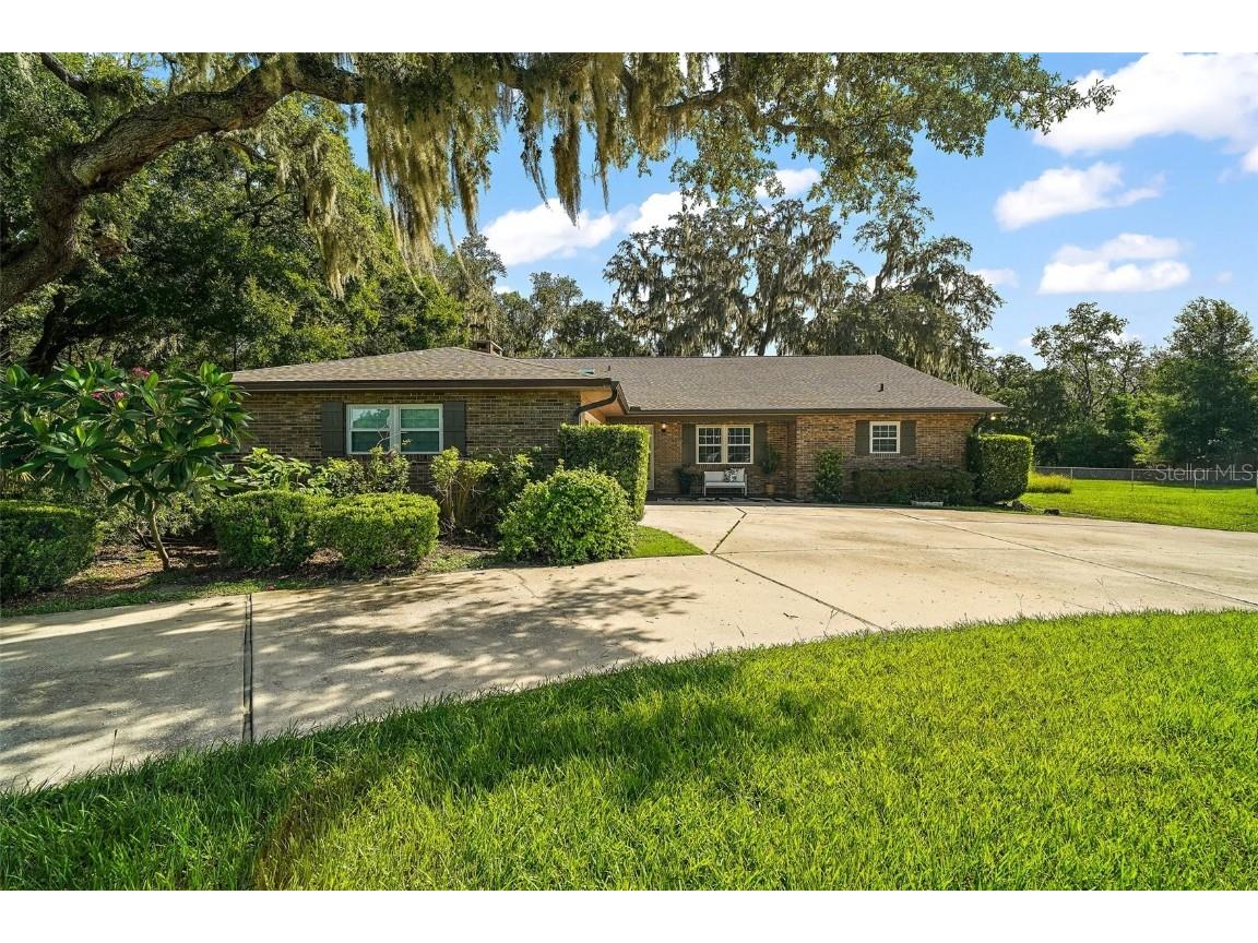 32132 Hickory Lane Sorrento FL 32776 G5096362 image1
