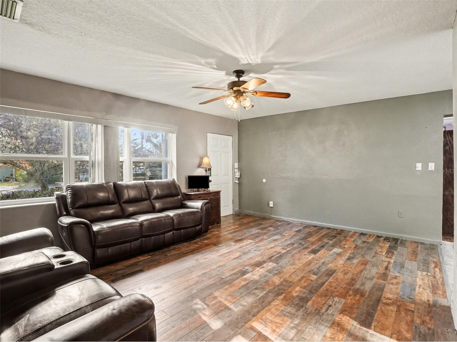 3214 Dawley Avenue Orlando FL 32806 O6394203 image4