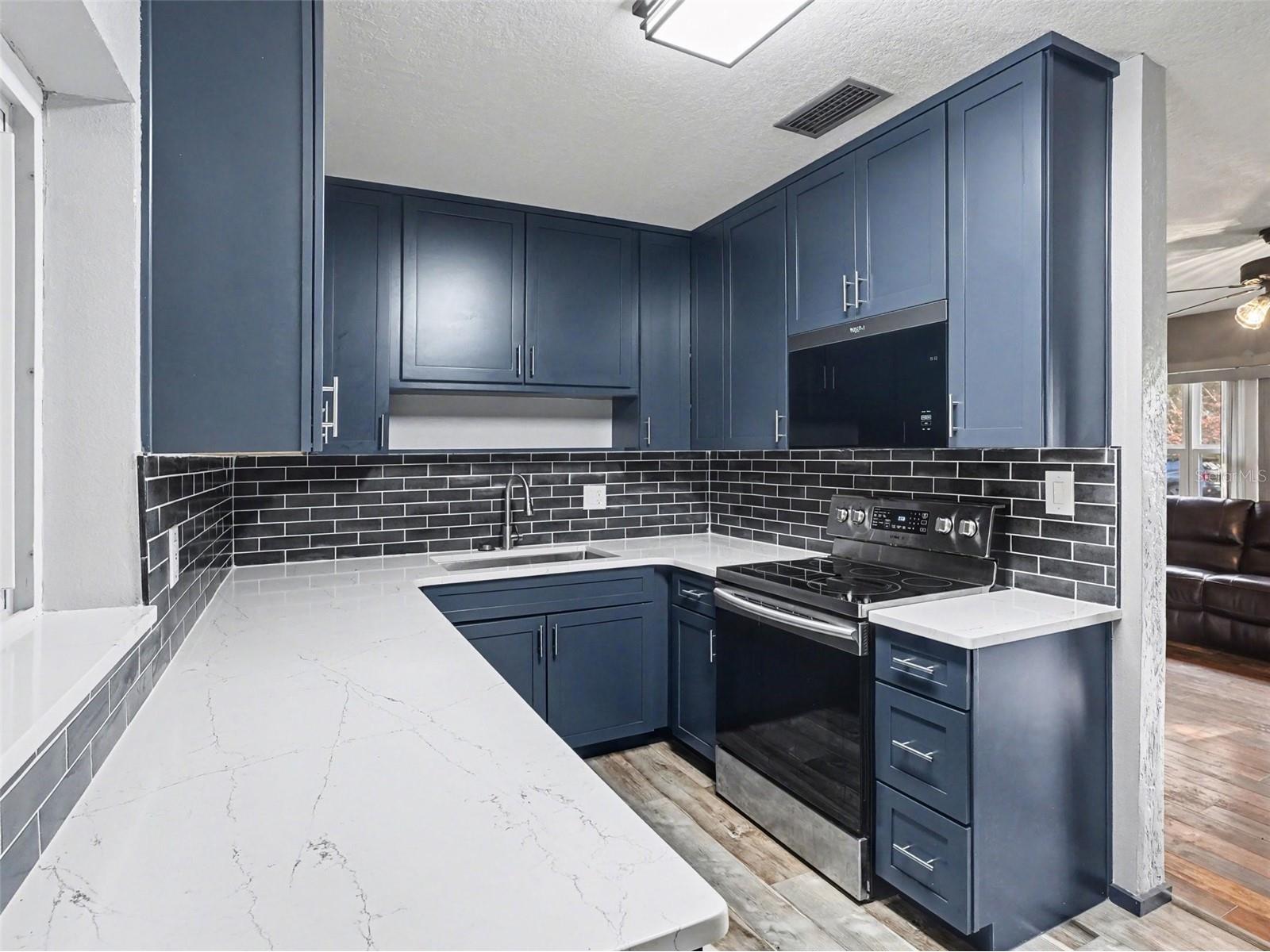 3214 Dawley Avenue Orlando FL 32806 O6394203 image8