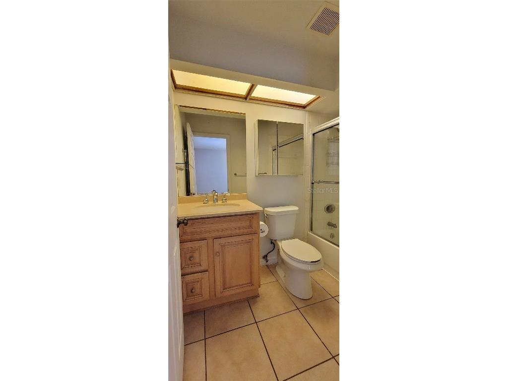 3214 W Van Buren Drive Tampa FL 33611 TB8433849 image22