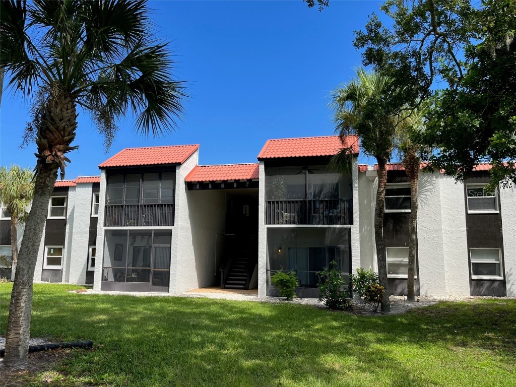 3215 Beneva Road #204 Sarasota FL 34232 A4582381 image1