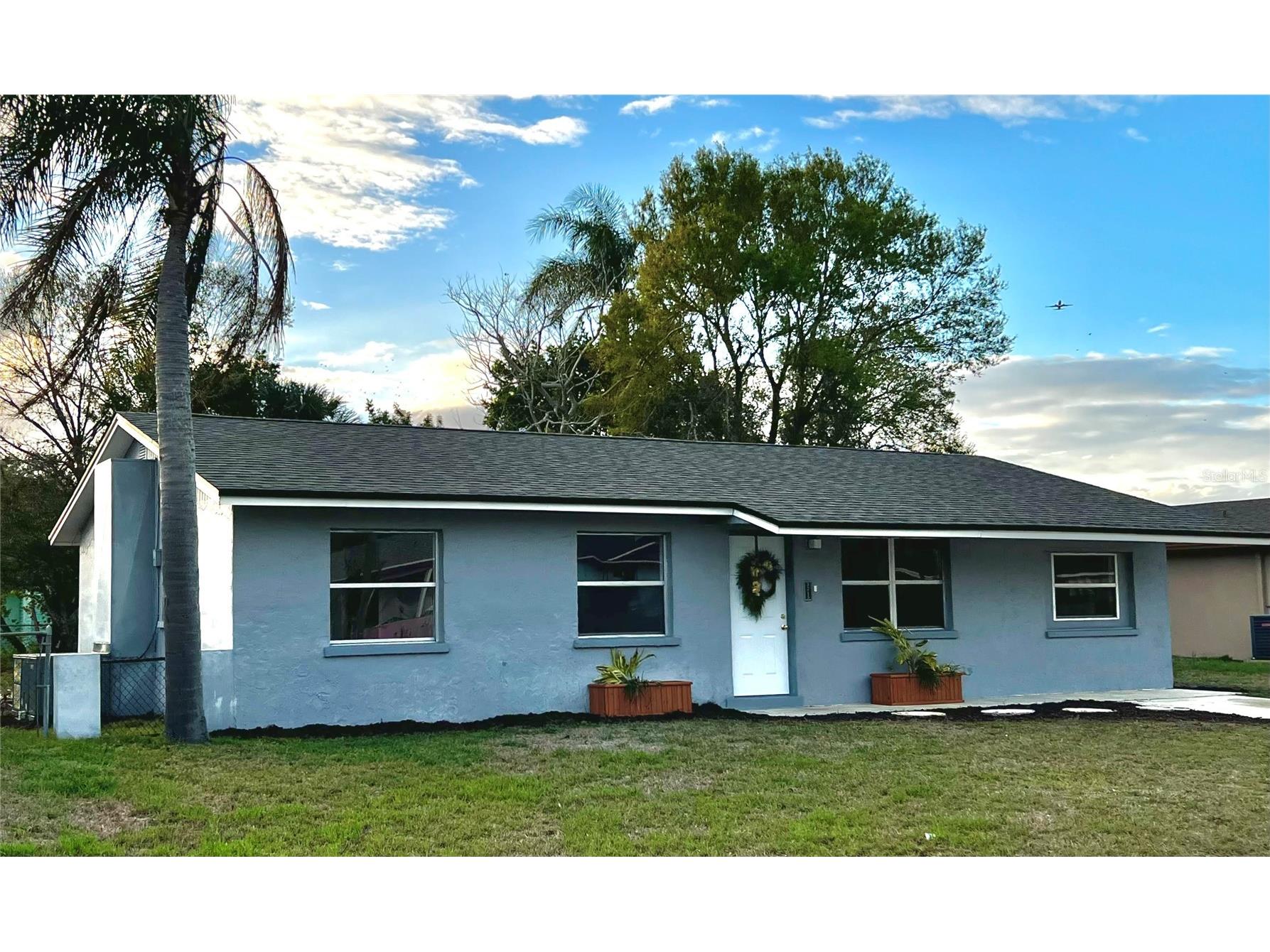 3215 Bunche Street Sarasota FL 34234 A4685395 image1