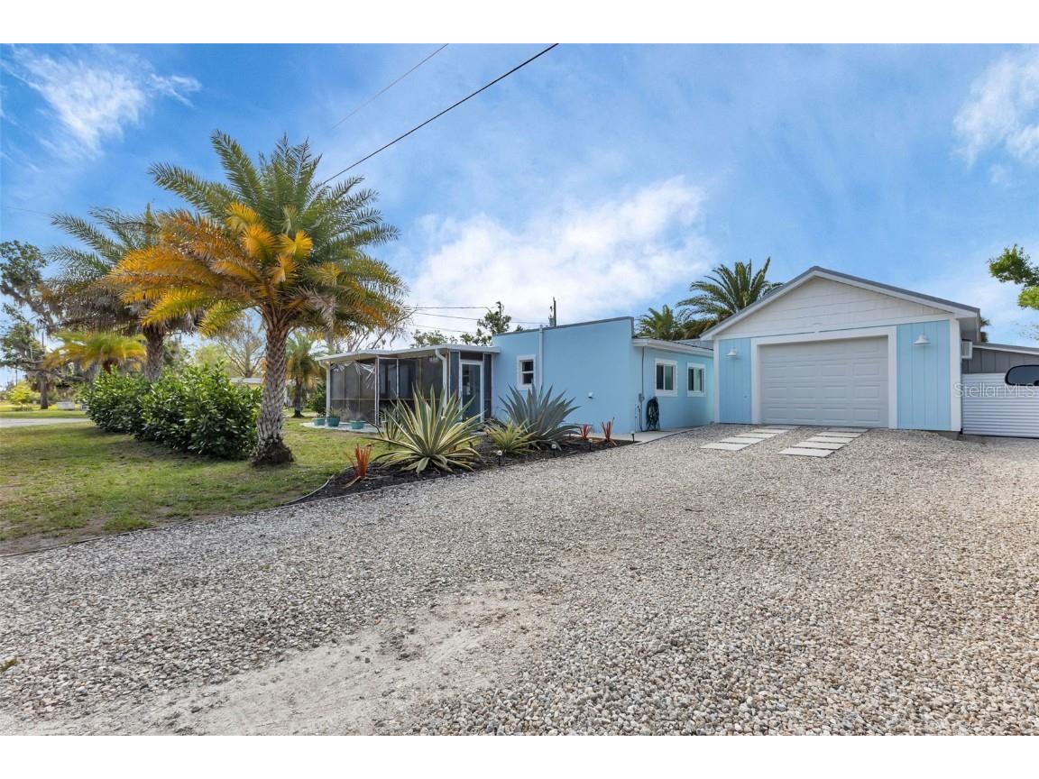 3215 Cedarbrook Drive Punta Gorda FL 33982 C7508229 image1