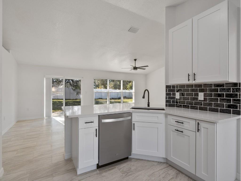 3215 Colusa Street Deltona FL 32738 O6368602 image17