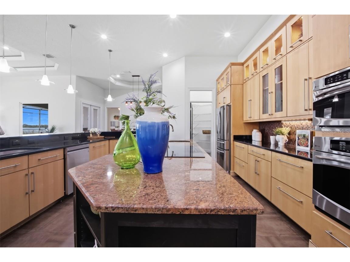 3215 Gulf City Road Ruskin FL 33570 TB8429656 image16