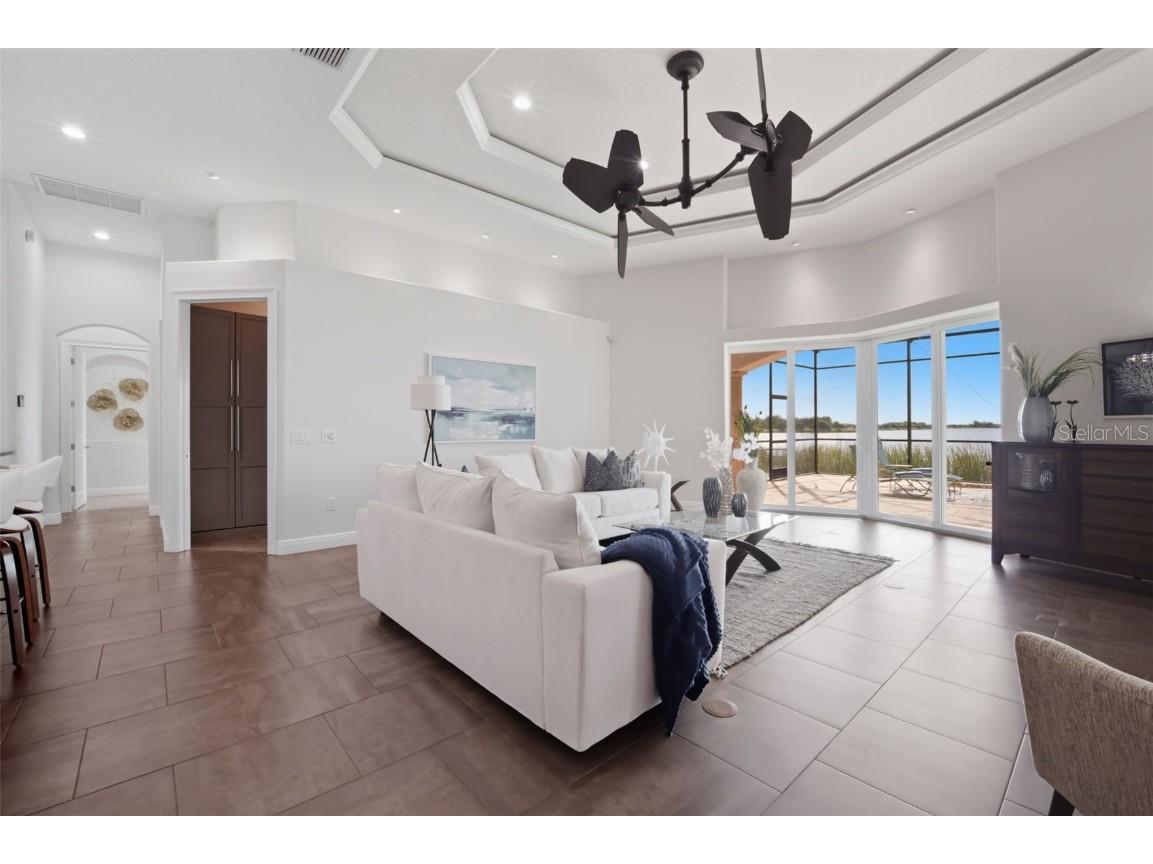 3215 Gulf City Road Ruskin FL 33570 TB8429656 image17