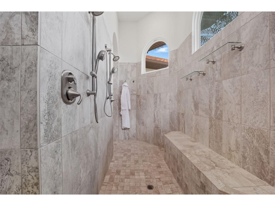 3215 Gulf City Road Ruskin FL 33570 TB8429656 image25