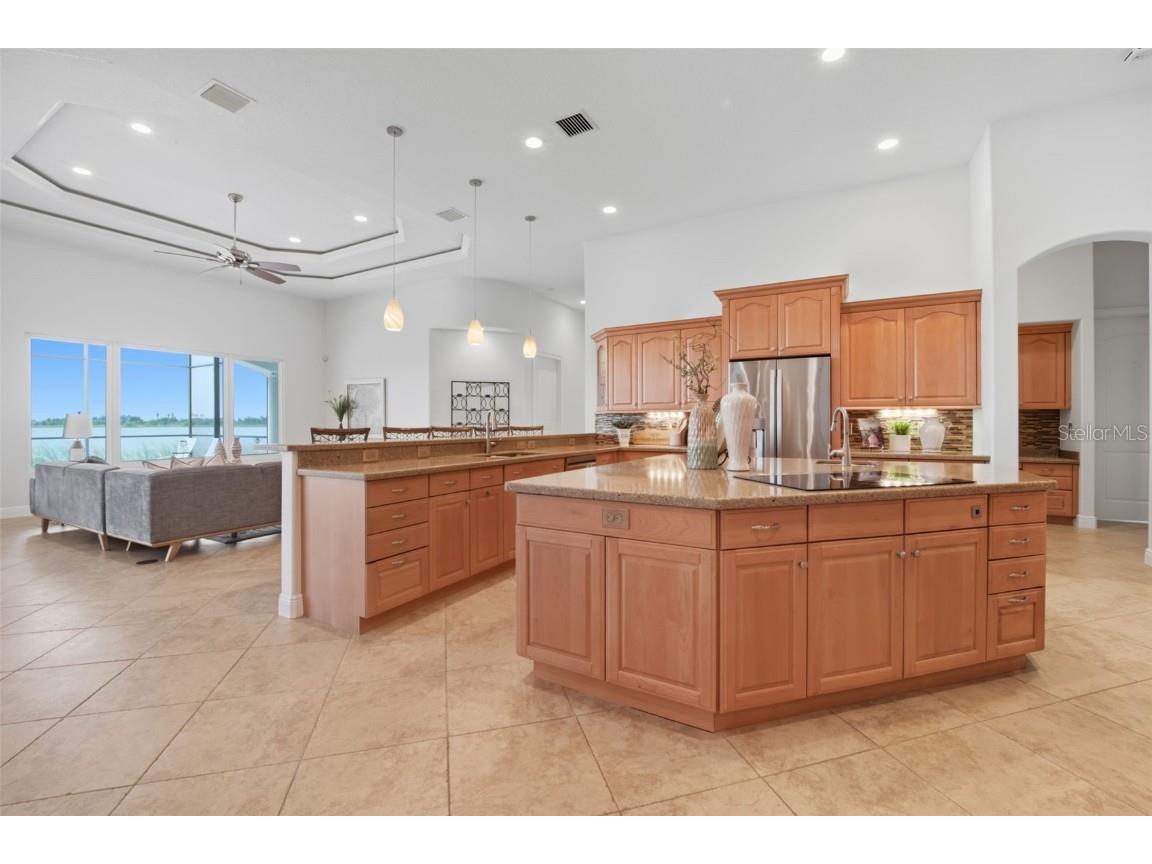 3215 Gulf City Road Ruskin FL 33570 TB8429656 image43