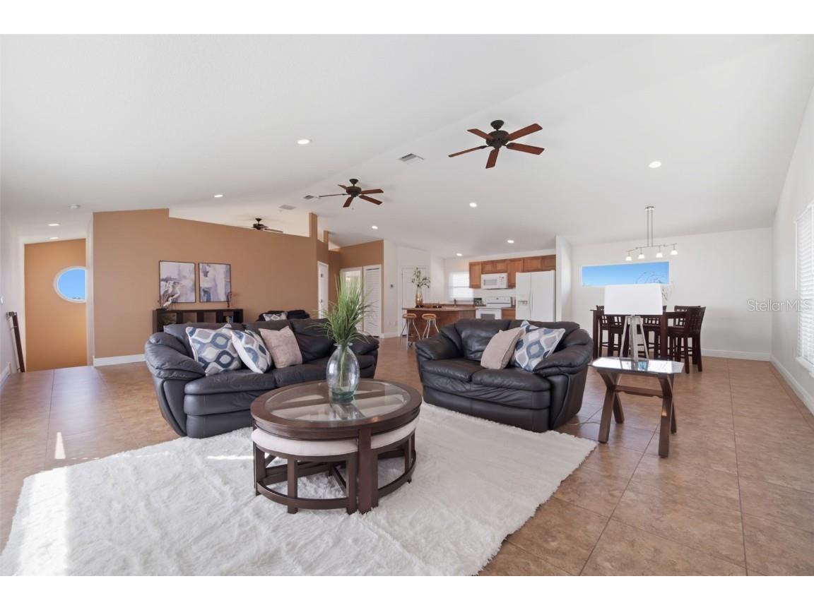 3215 Gulf City Road Ruskin FL 33570 TB8429656 image79