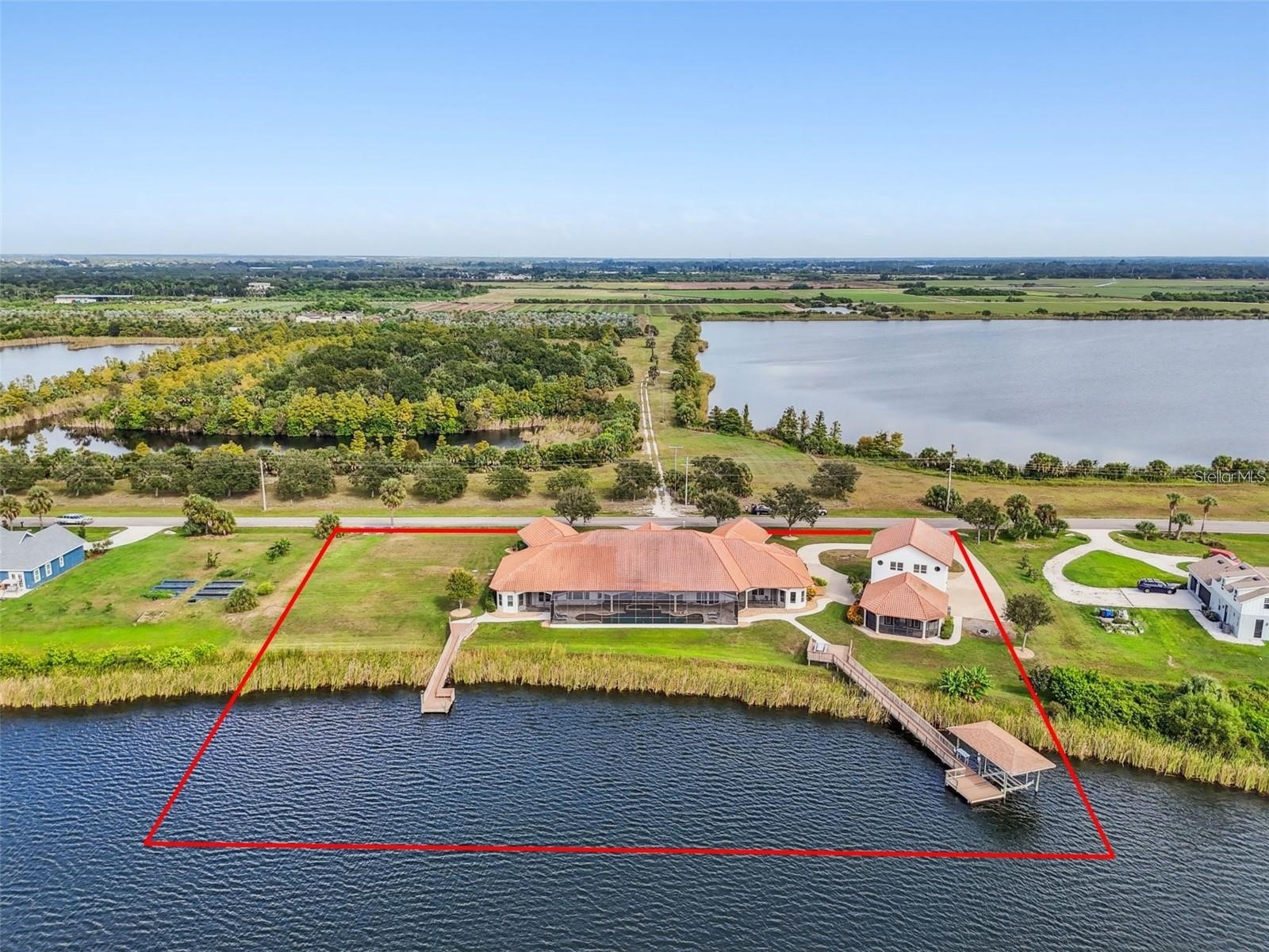 3215 Gulf City Road Ruskin FL 33570 TB8469293 image1