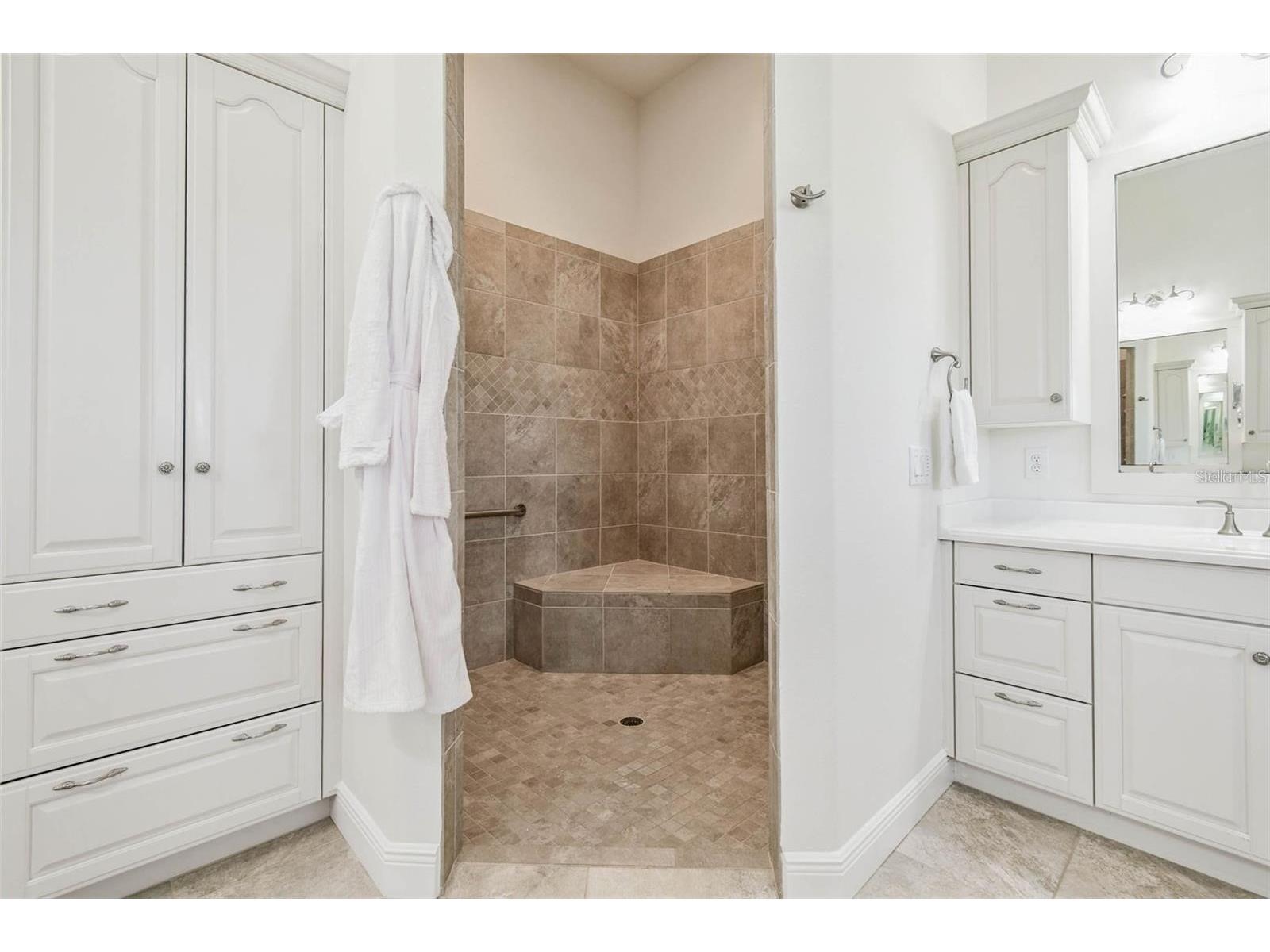 3215 Gulf City Road Ruskin FL 33570 TB8469293 image55