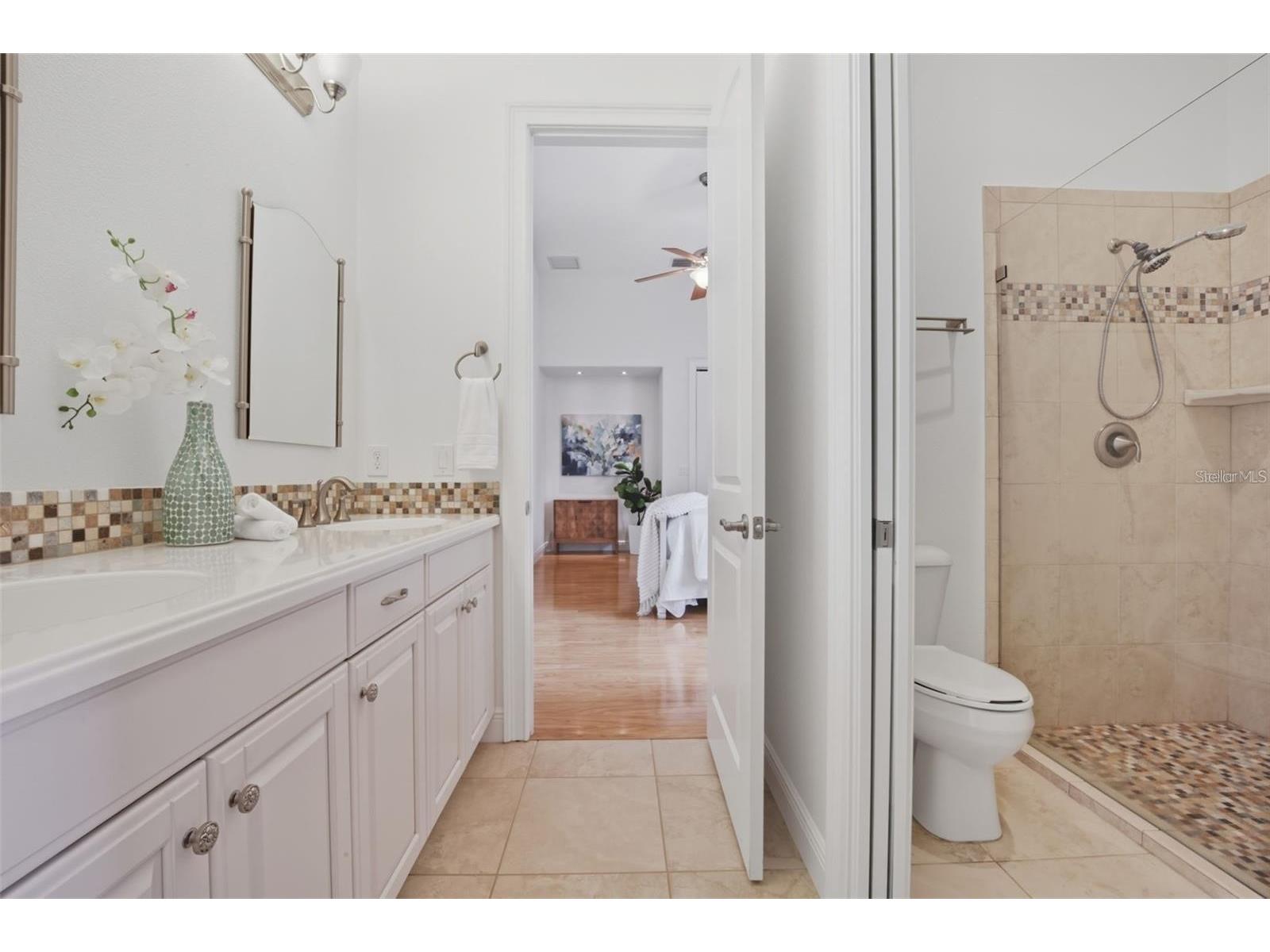 3215 Gulf City Road Ruskin FL 33570 TB8469293 image60