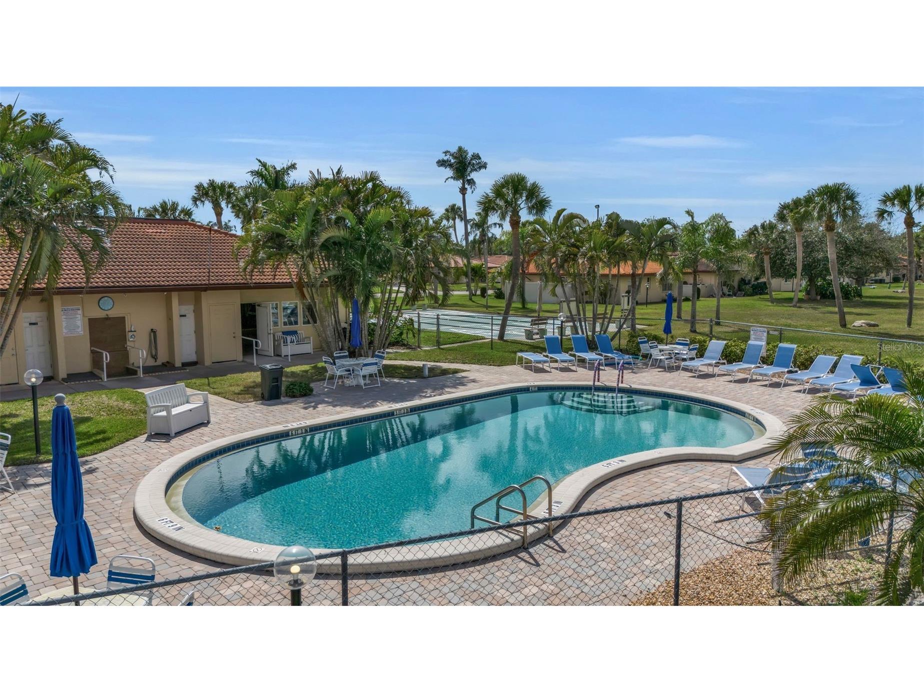 3215 Mercer Road Bradenton FL 34207 A4684270 image40