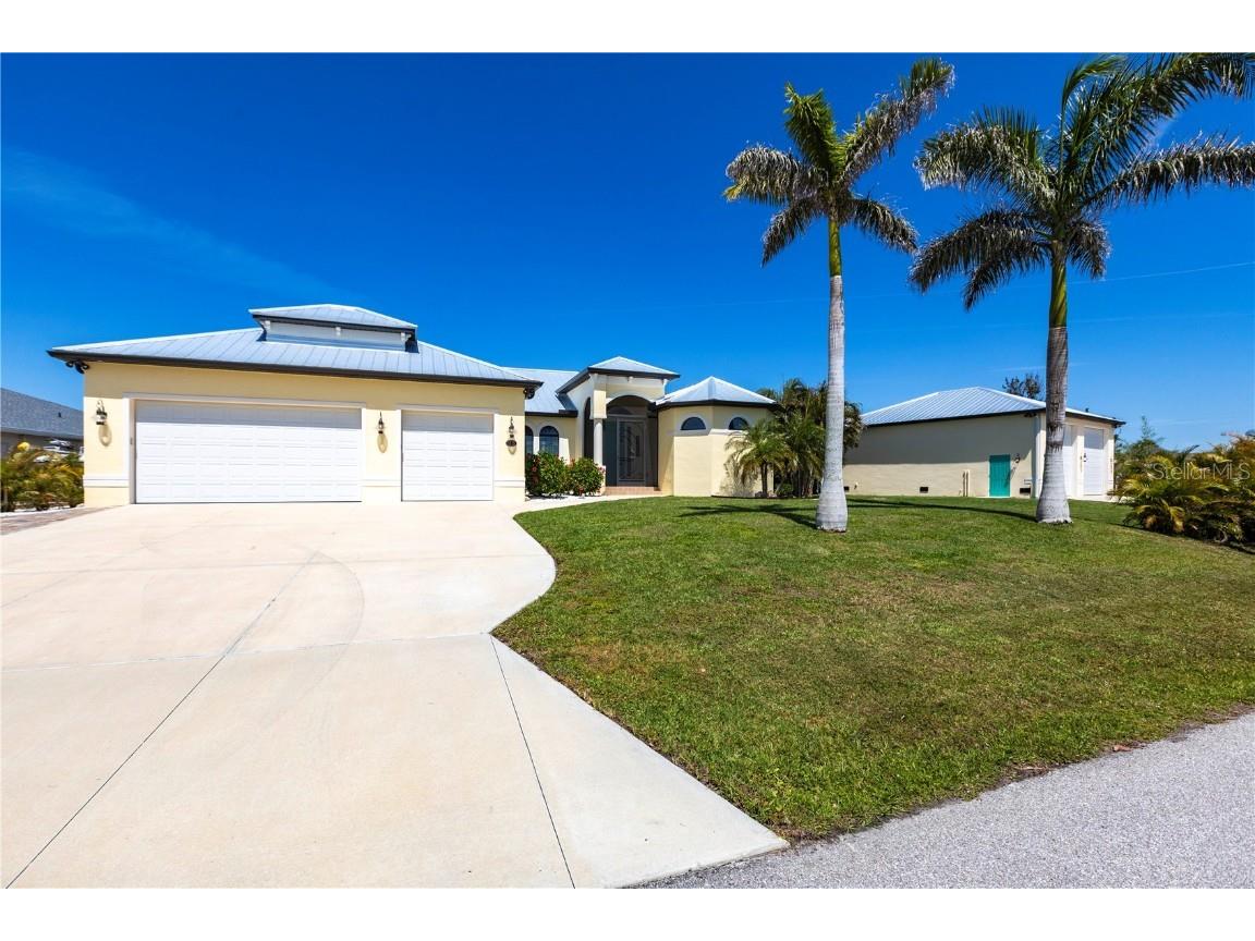 3215 Peace River Drive Punta Gorda FL 33983 - PEACE RIVER CHARLOTTE HARBOR O6293480 image1