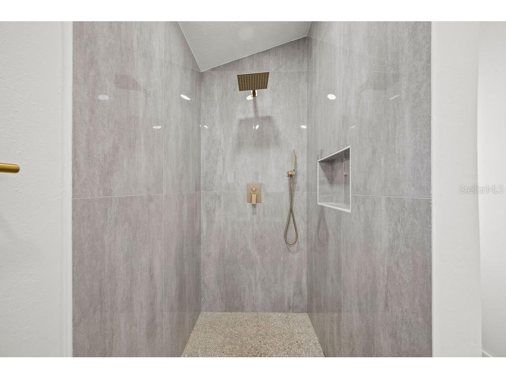 3215 Pine Club Drive Plant City FL 33566 O6370880 image24