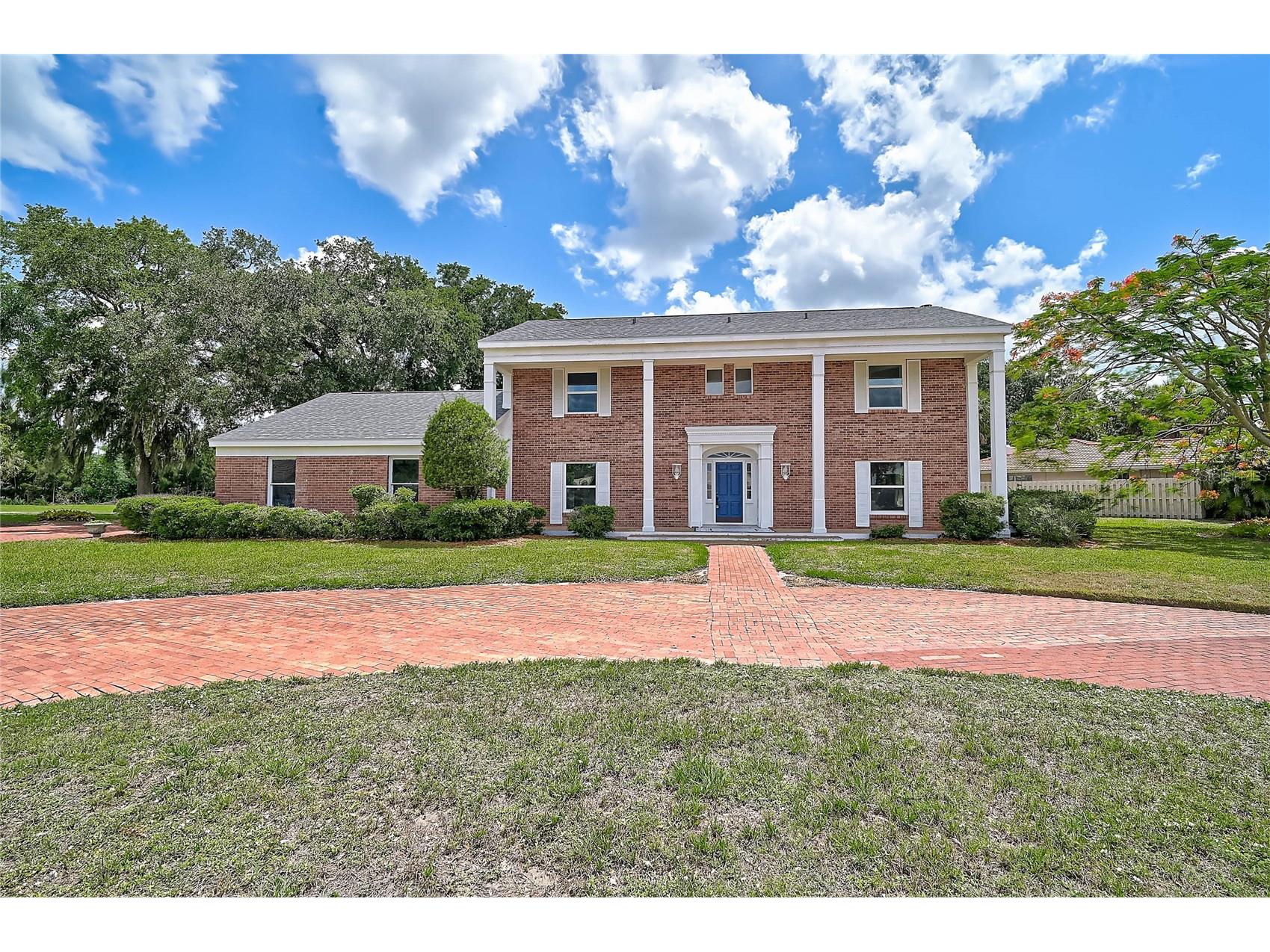 3215 Pine Valley Drive Sarasota FL 34239 A4695558 image2