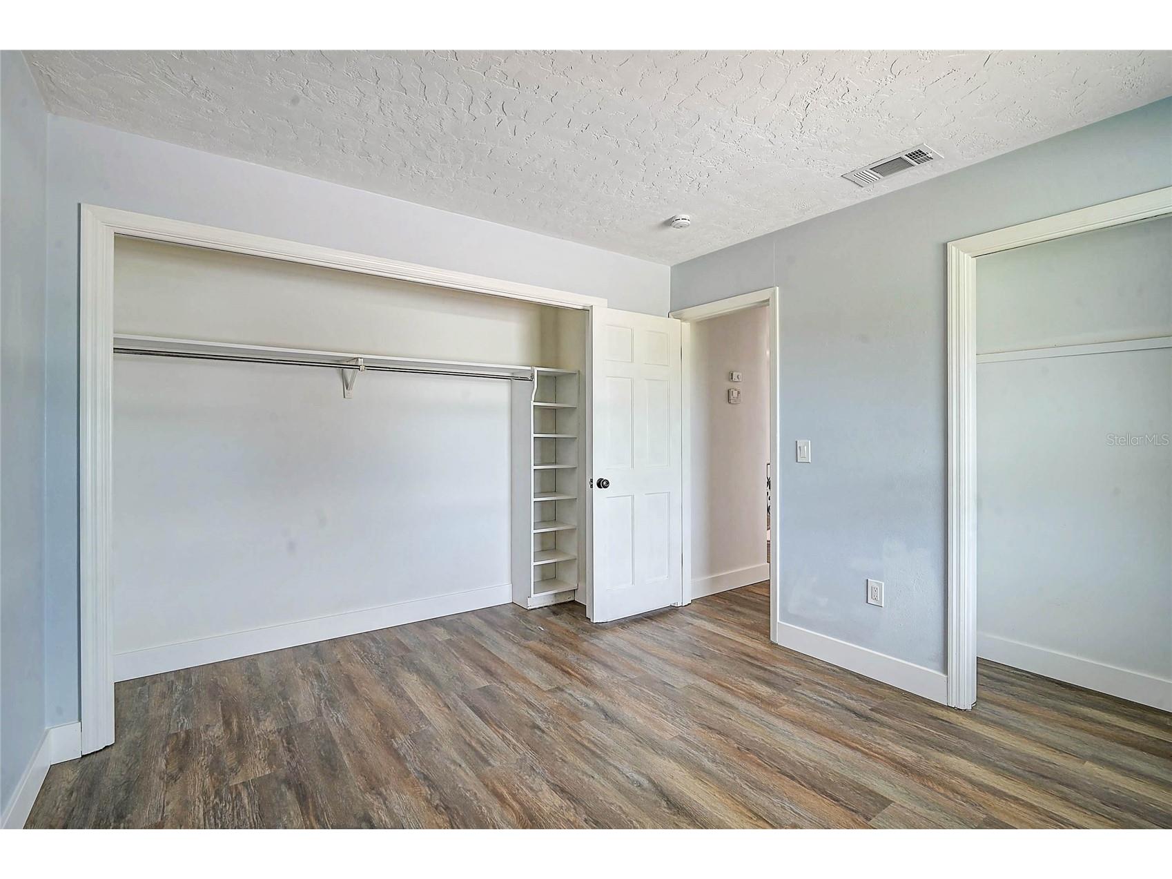 3215 Pine Valley Drive Sarasota FL 34239 A4695558 image28