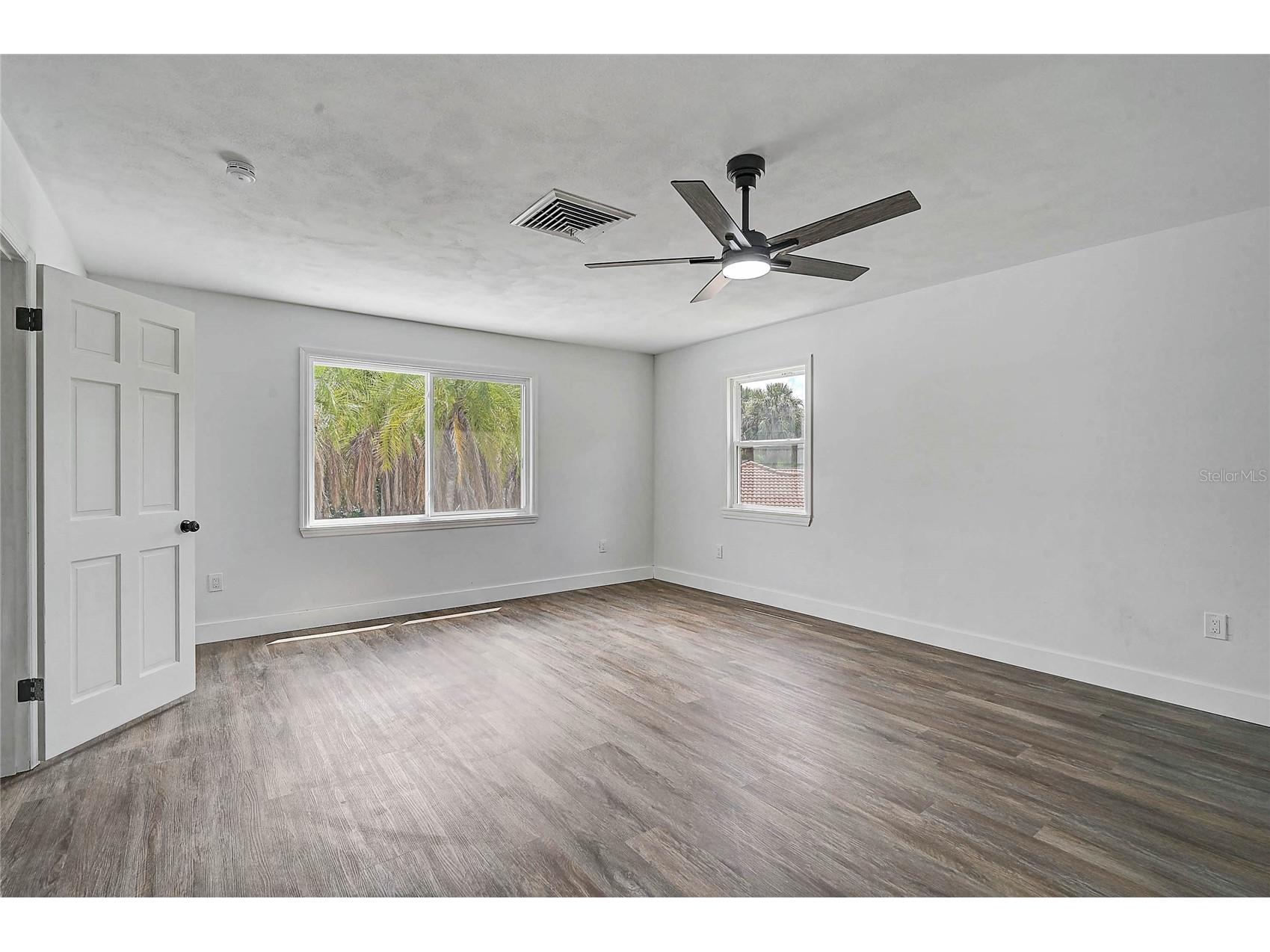 3215 Pine Valley Drive Sarasota FL 34239 A4695558 image34