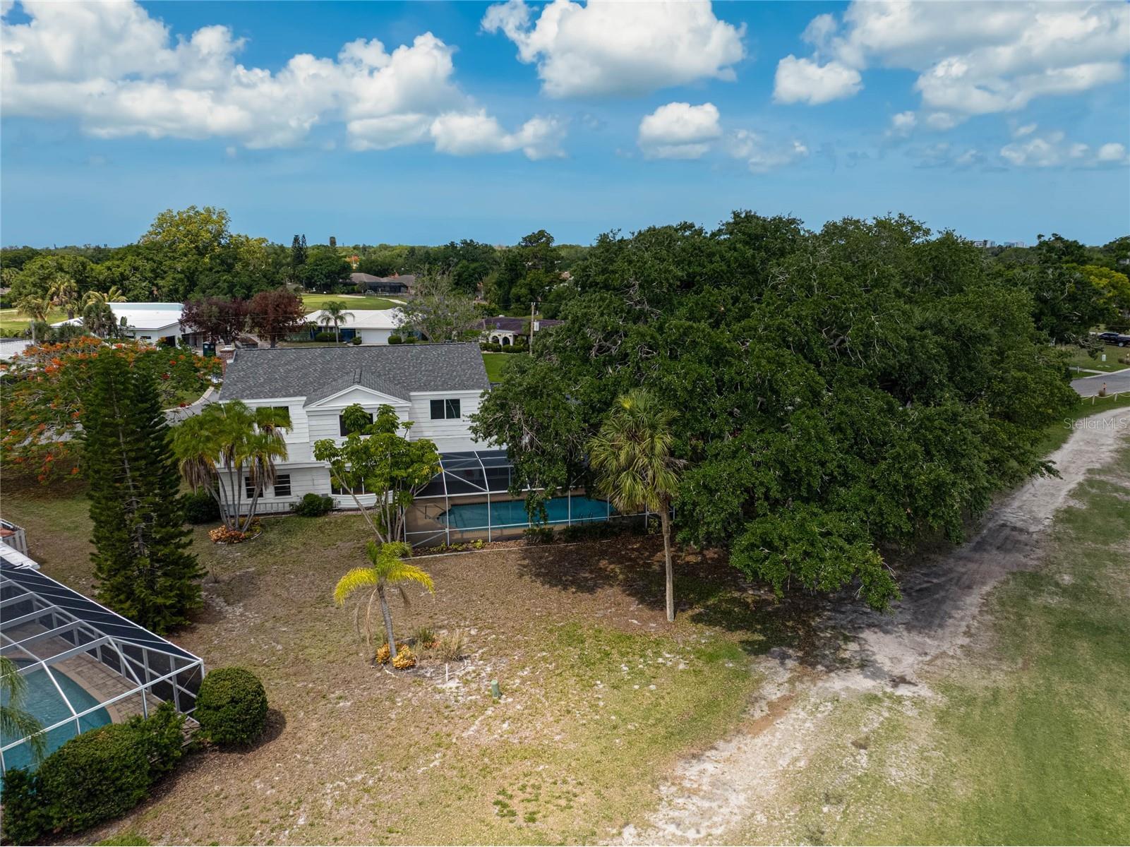 3215 Pine Valley Drive Sarasota FL 34239 A4695558 image56