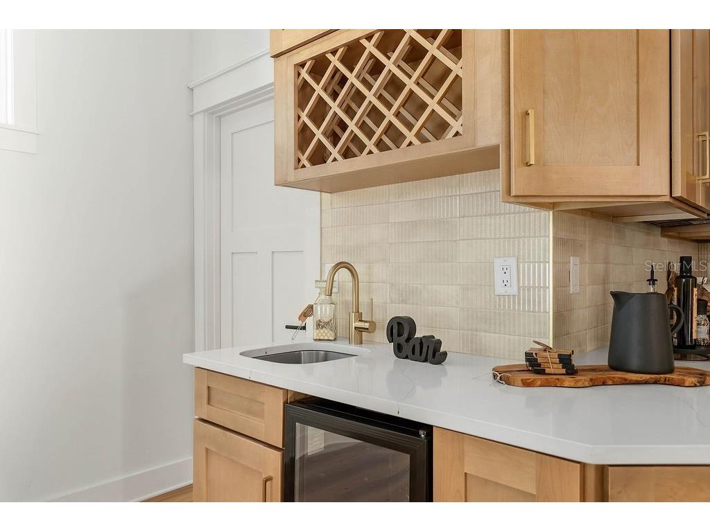 3215 W Aileen Street Tampa FL 33607 TB8503862 image7