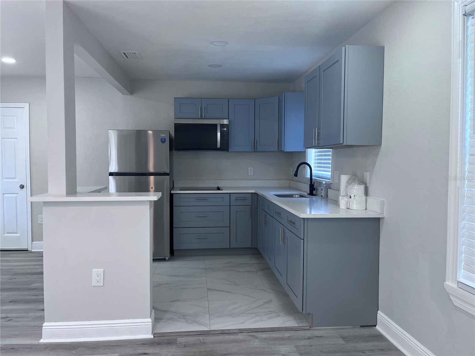 3215 W Pine Street Tampa FL 33607 TB8484883 image4