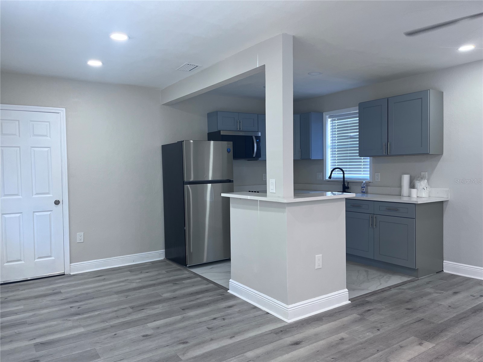3215 W Pine Street Tampa FL 33607 TB8484883 image5