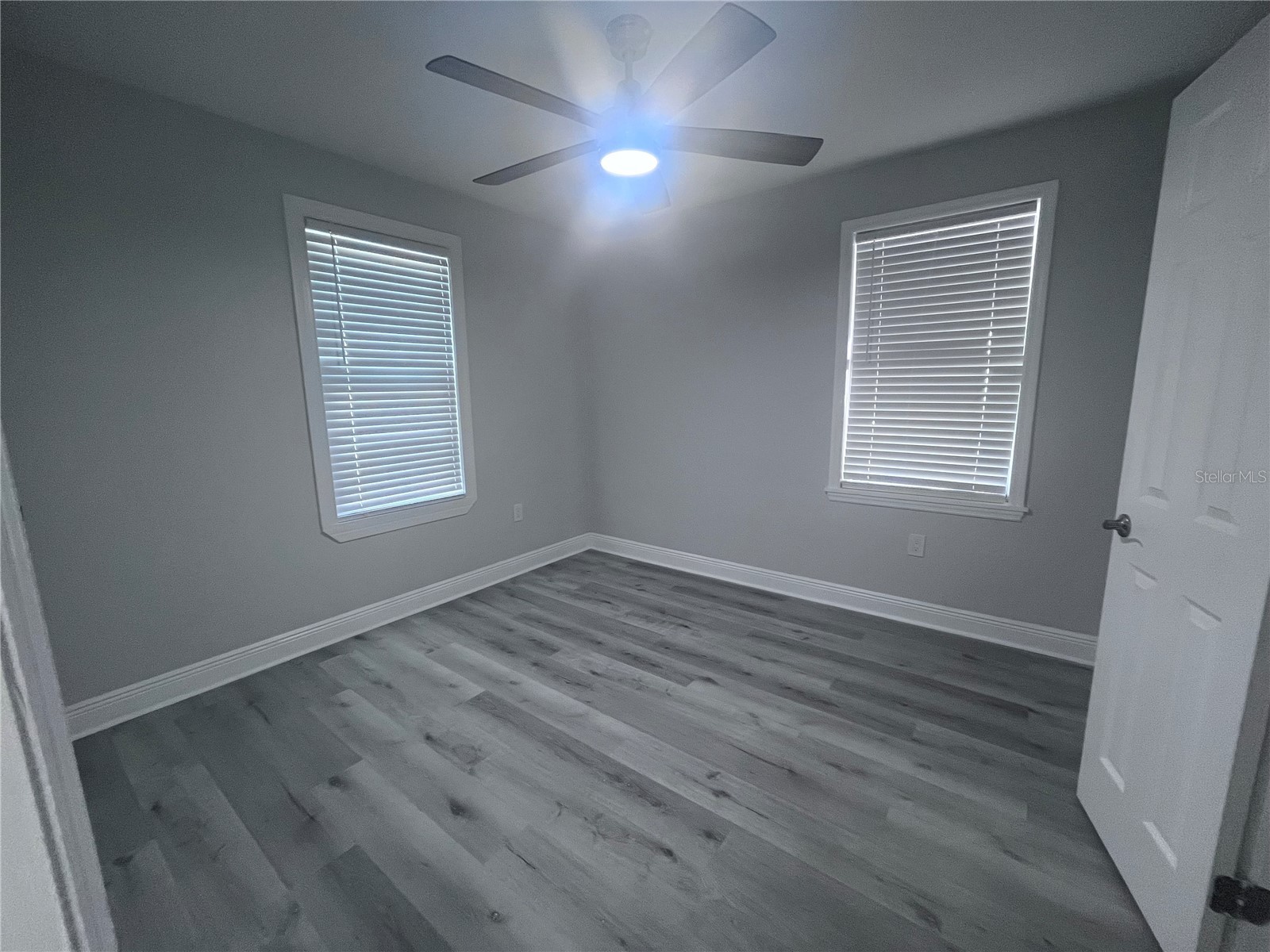 3215 W Pine Street Tampa FL 33607 TB8484883 image7