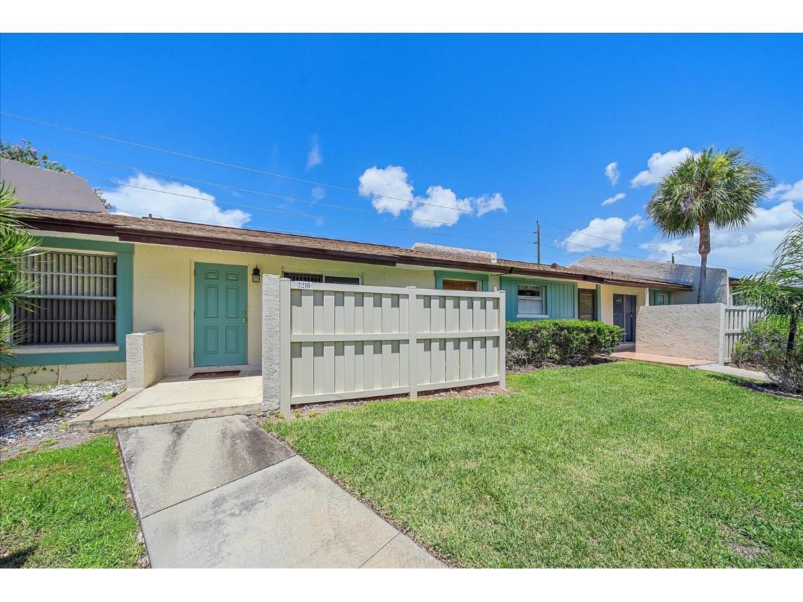 3216 42nd Street W #3216 Bradenton FL 34205 A4617440 image1