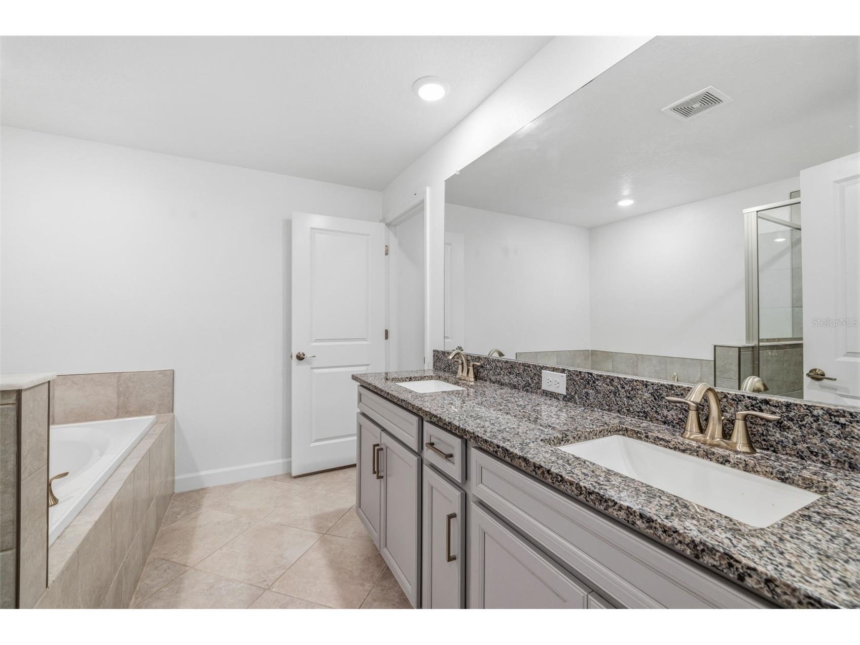 3216 Bryant Park Drive New Port Richey FL 34655 TB8514576 image23