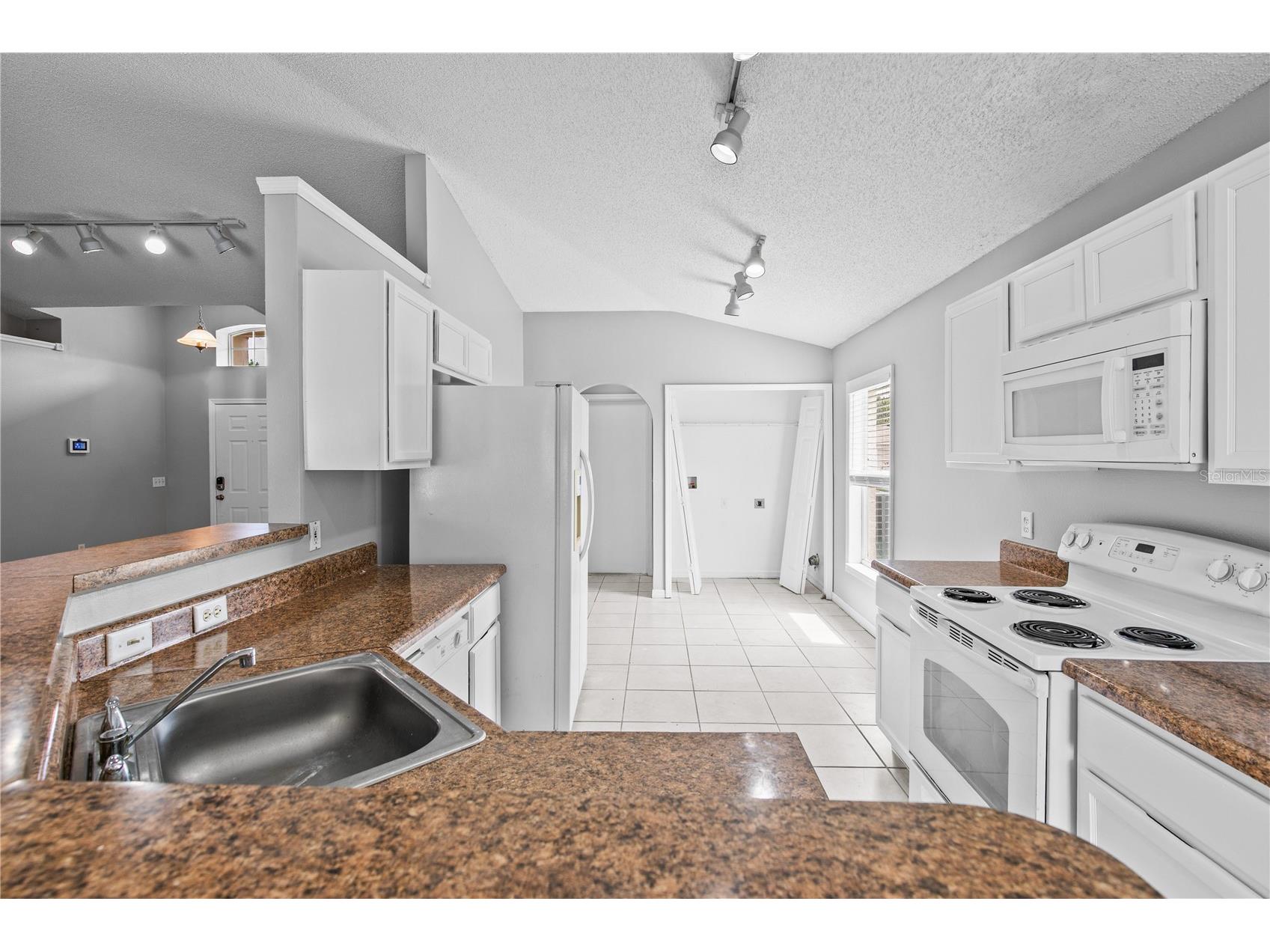 3216 Fairhaven Avenue Kissimmee FL 34746 TB8505122 image7