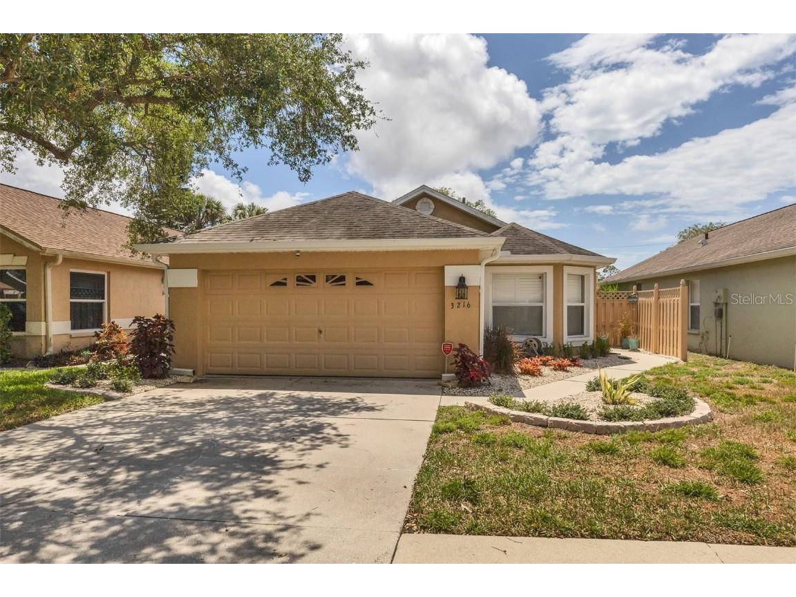 3216 Gulf Watch Court Sarasota FL 34231 A4567555 image1