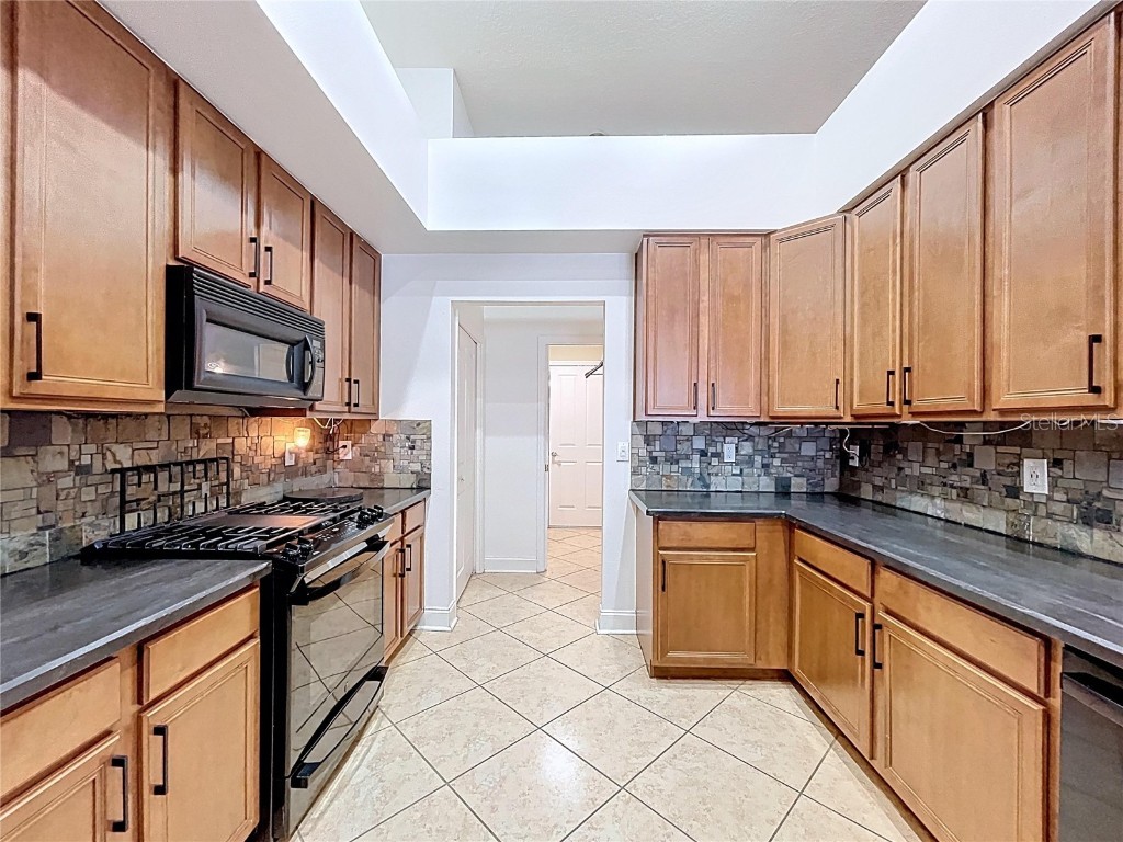 3216 Hurley Grove Way Valrico FL 33596 TB8407142 image33