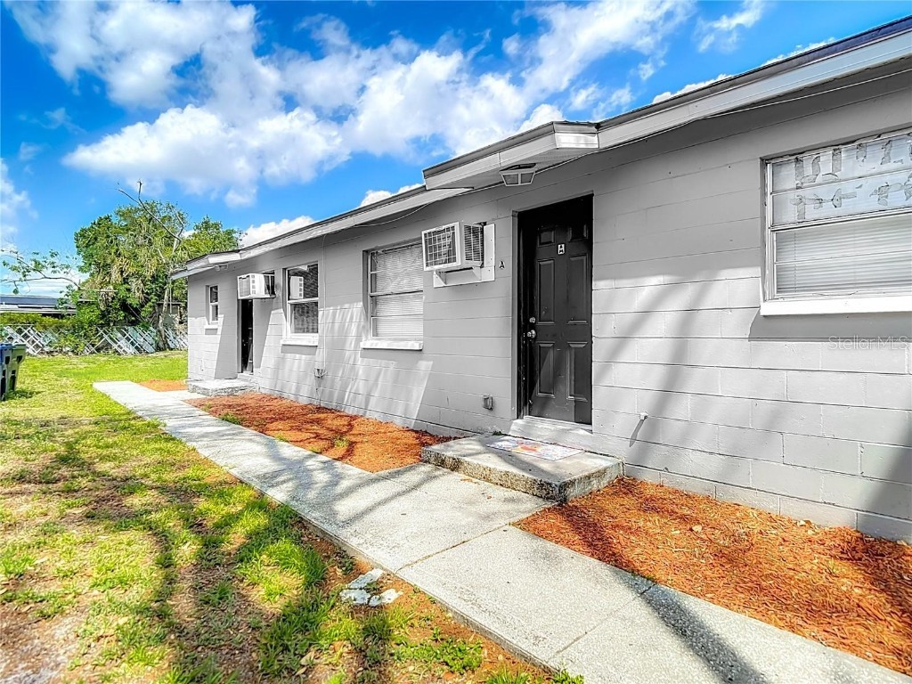3216 N 48th Street Tampa FL 33605 TB8430633 image1