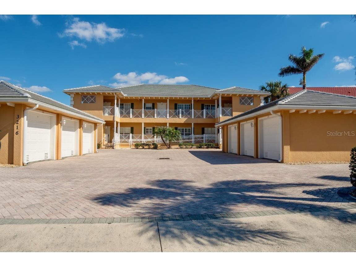 3216 Purple Martin Drive #121 Punta Gorda FL 33950 - PURPLE MARTIN CANAL C7505337 image1