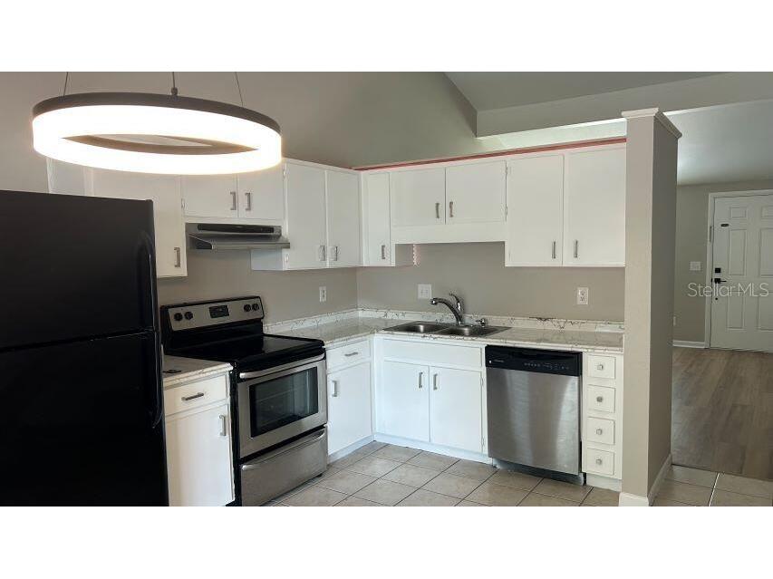 3216 Saddlebrook Avenue Tampa FL 33618 O6409327 image3