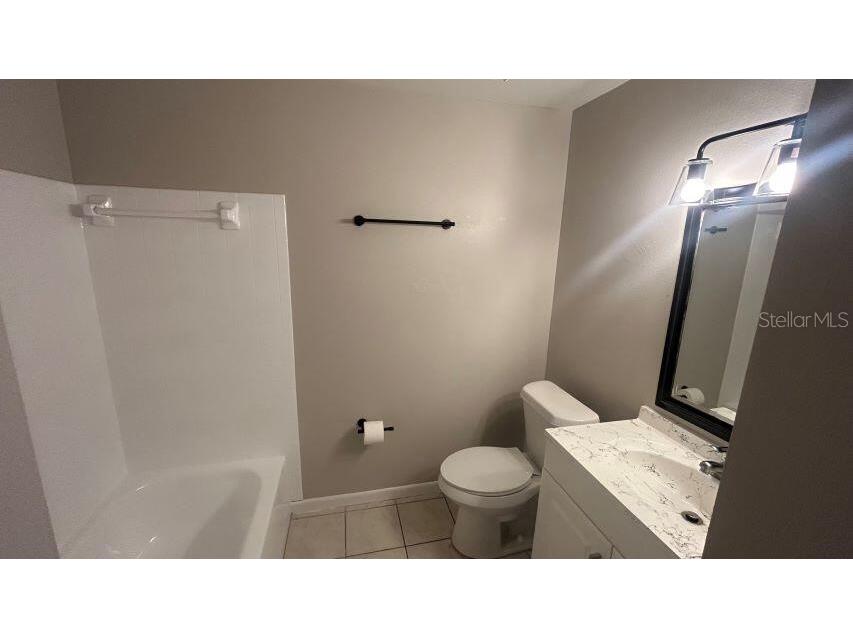 3216 Saddlebrook Avenue Tampa FL 33618 O6409327 image4