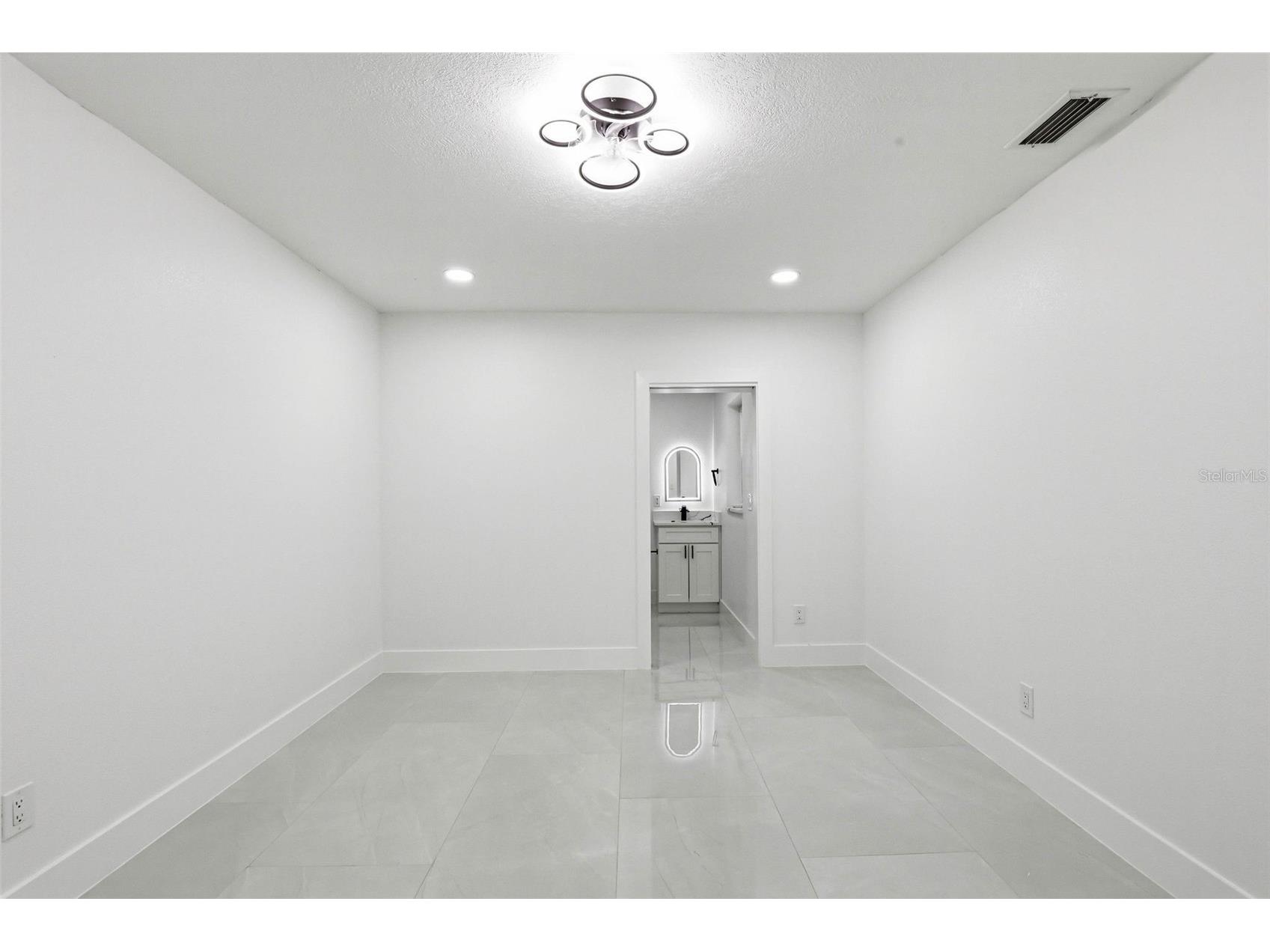 3216 W Beach Street Tampa FL 33607 TB8480366 image27