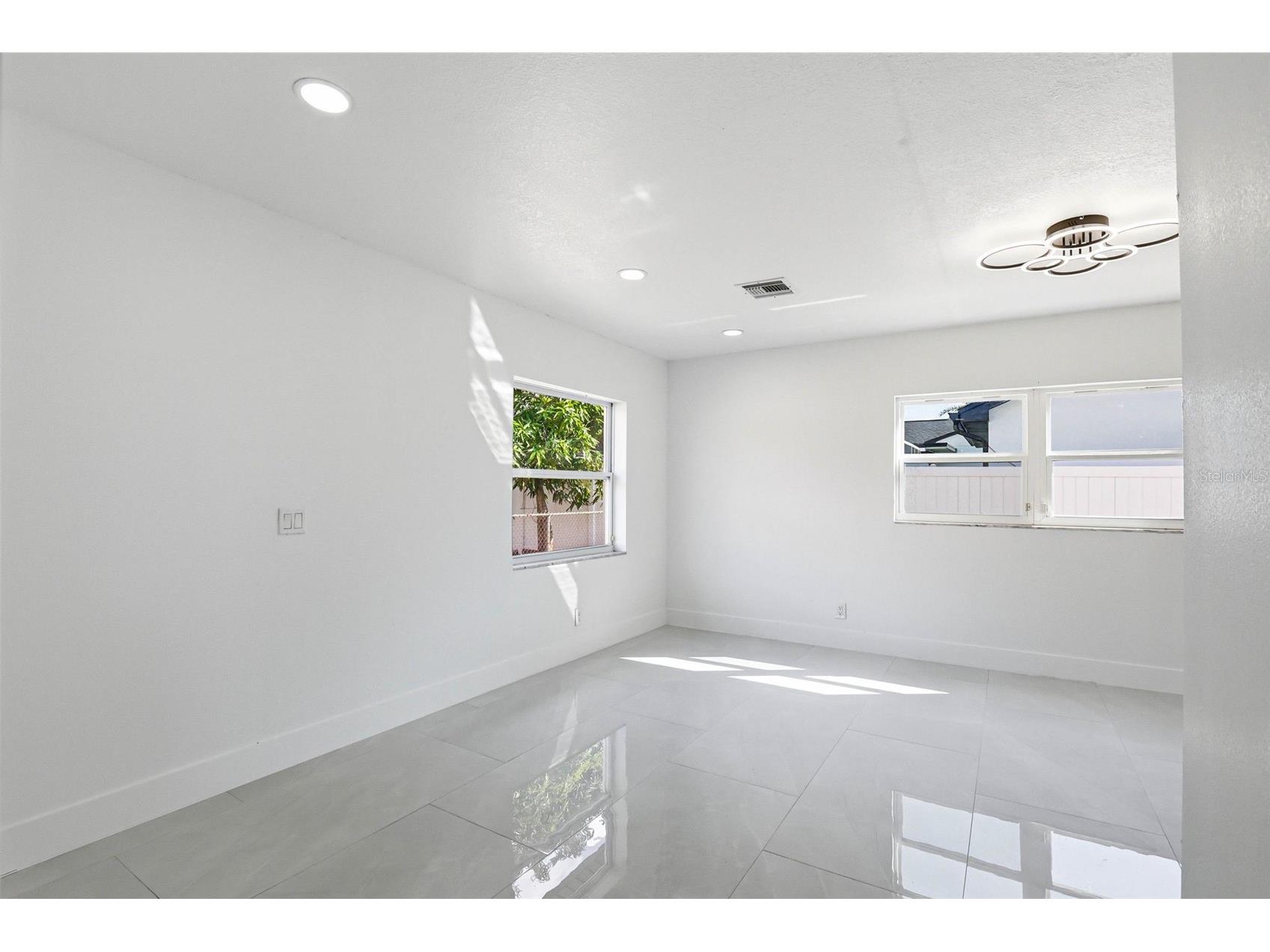 3216 W Beach Street Tampa FL 33607 TB8480366 image46