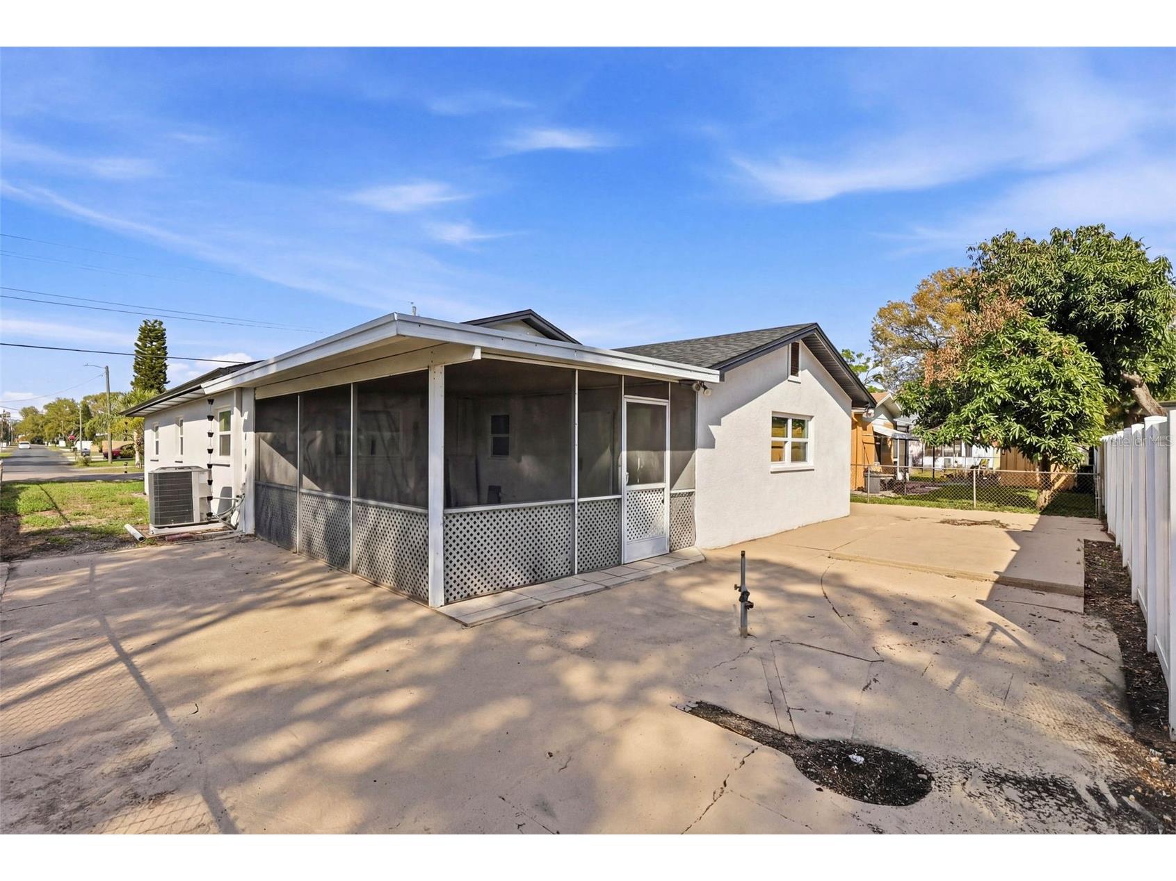 3216 W Beach Street Tampa FL 33607 TB8480366 image54