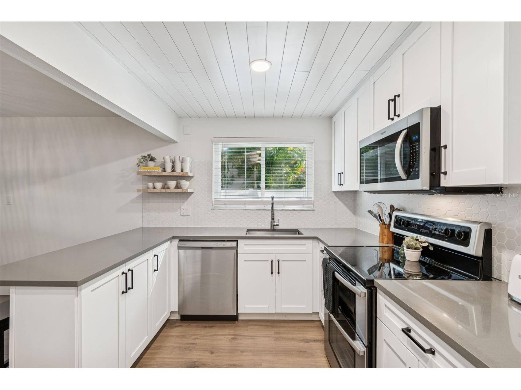 3216 W Oakellar Avenue Tampa FL 33611 TB8467789 image12