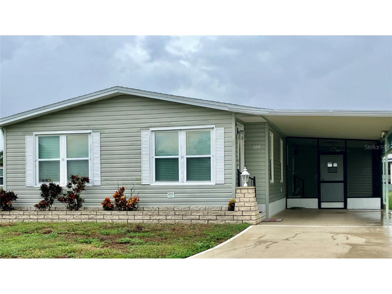 3217 90th Street E Palmetto FL 34221 A4581002 image1