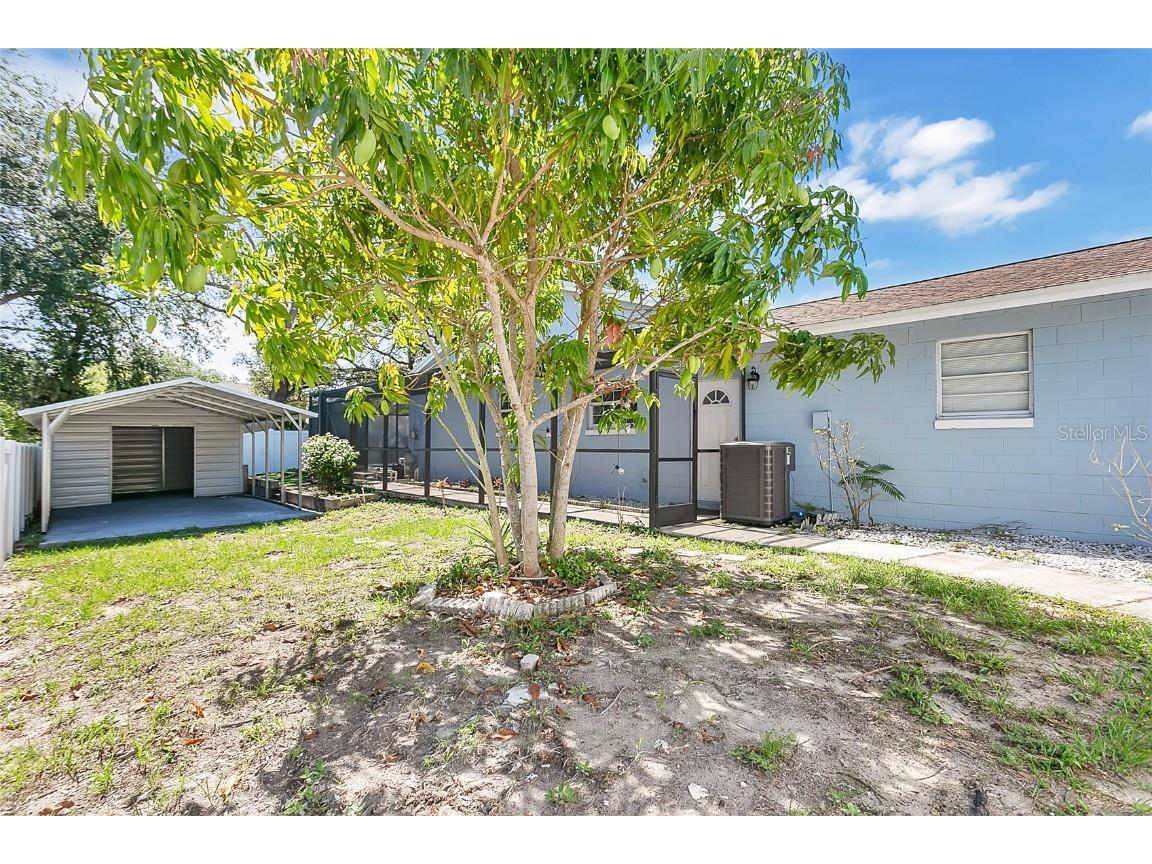 3217 Castle Oak Avenue Orlando FL 32808 O6309896 image22