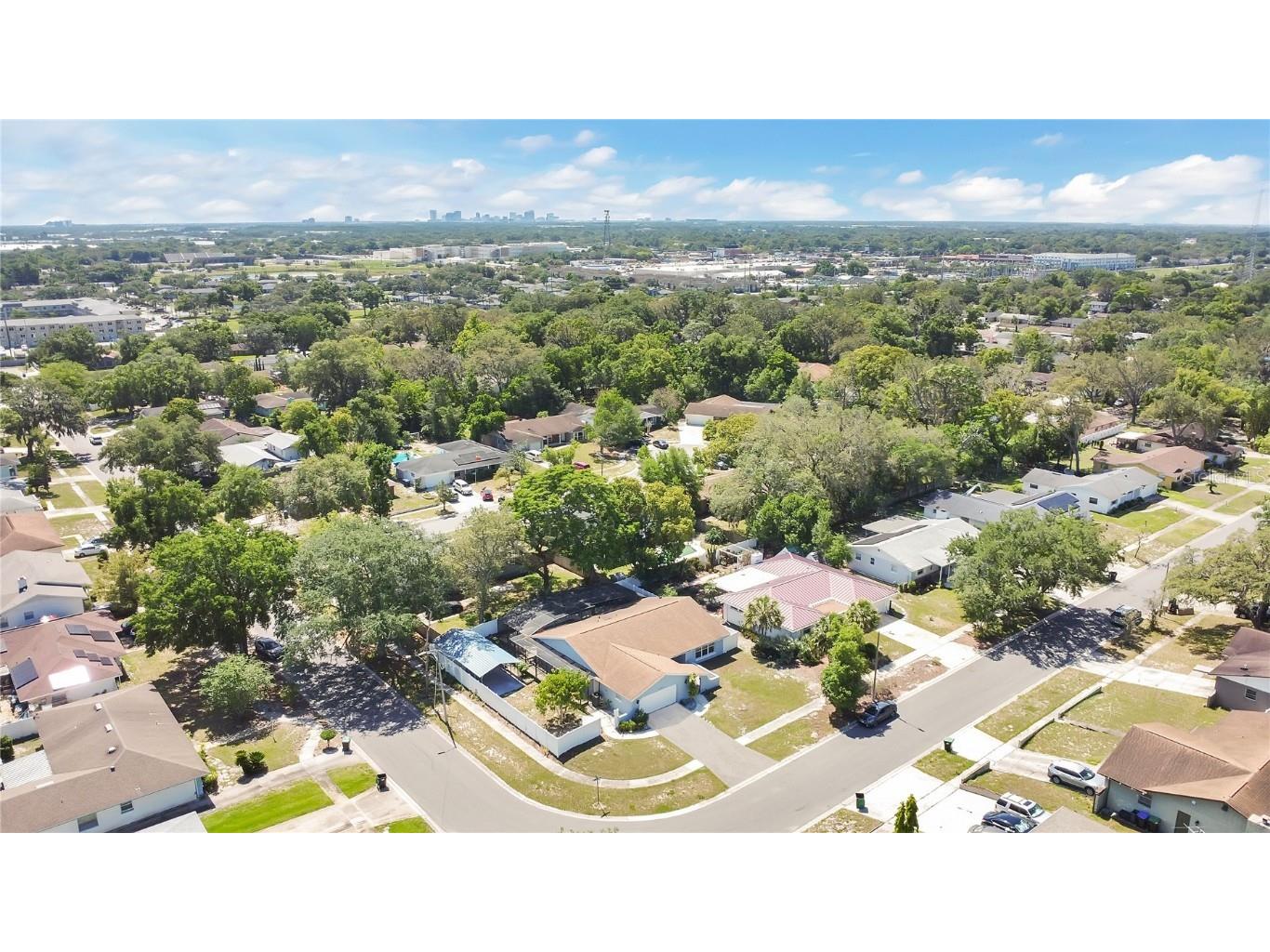 3217 Castle Oak Avenue Orlando FL 32808 O6309896 image26